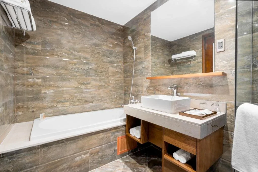 Khách sạn Alan Sea Hotel Đà Nẵng