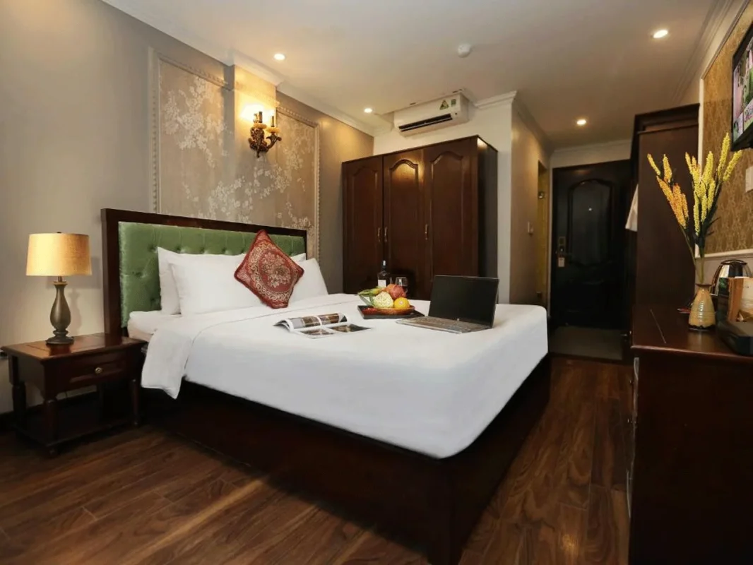 Khách sạn Golden Sail Hotel & Spa Hà Nội
