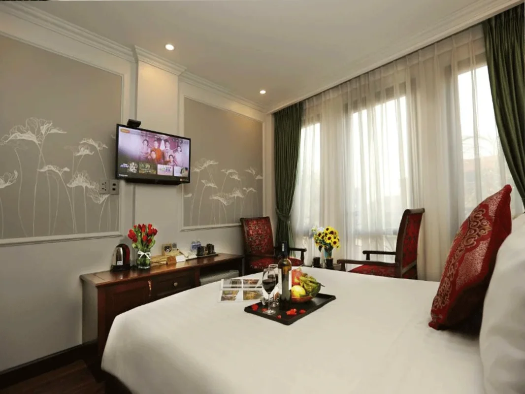 Khách sạn Golden Sail Hotel & Spa Hà Nội