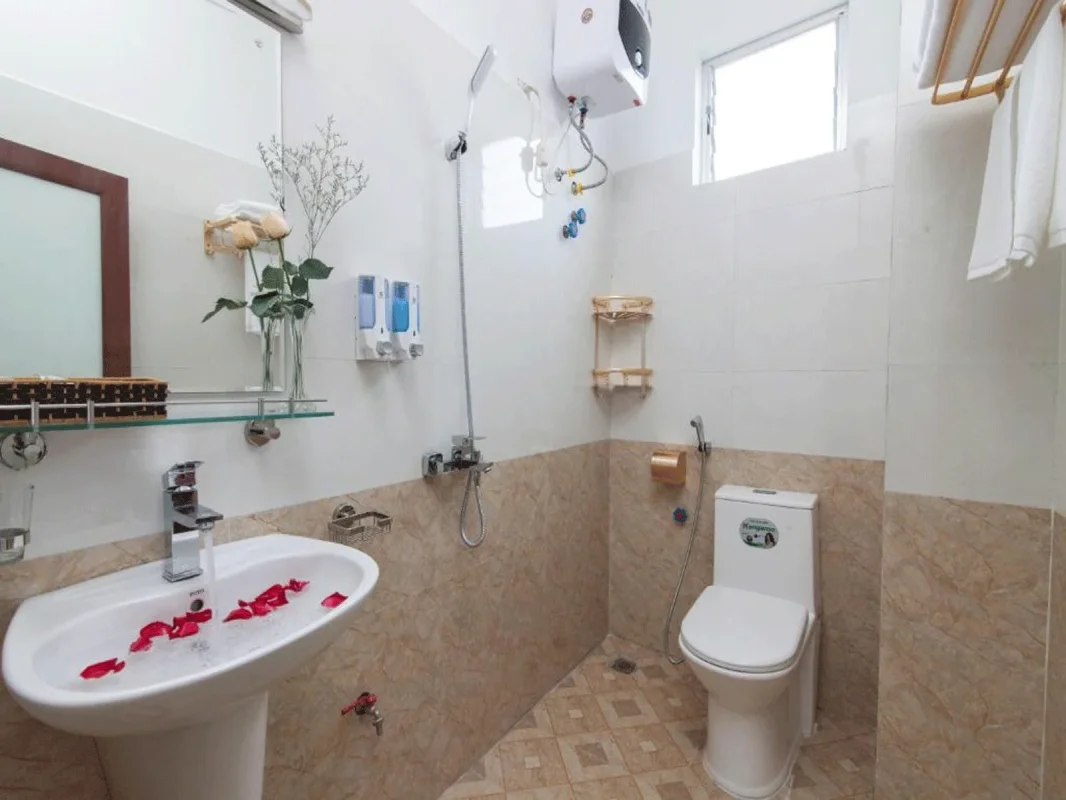 Khách sạn Luxury Airport Hotel & Spa Sóc Sơn Hà Nội