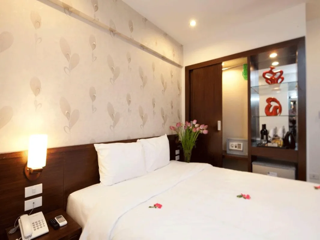 Khách sạn Rising Dragon Legend Hotel Hà Nội