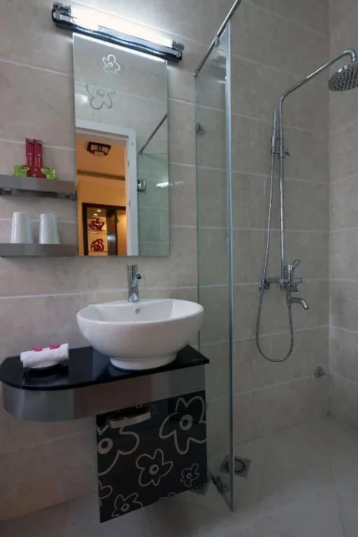 Khách sạn Rising Dragon Legend Hotel Hà Nội