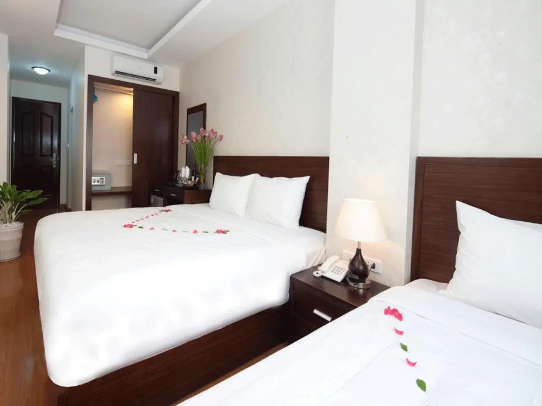 Khách sạn Rising Dragon Legend Hotel Hà Nội