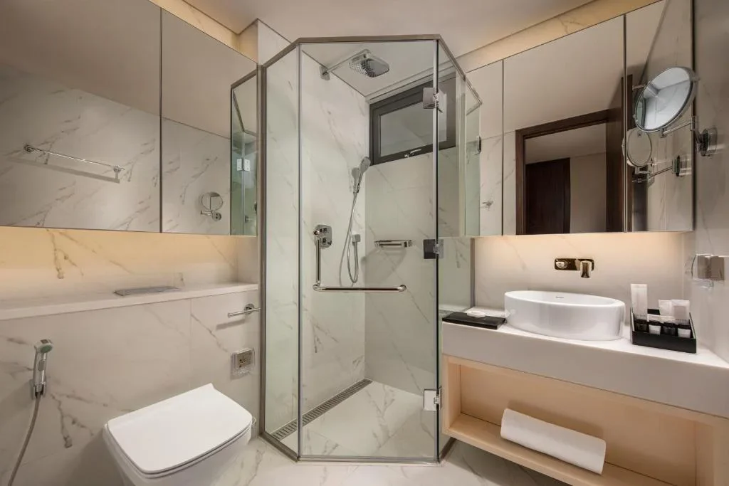 Khách sạn The Five Residences Hà Nội Hotel