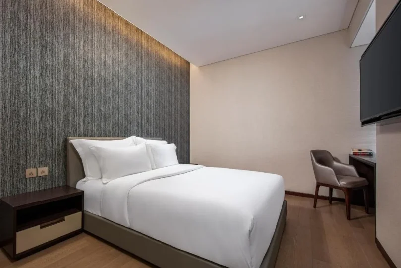 Khách sạn The Five Residences Hà Nội Hotel - 2-Bed Room Superior