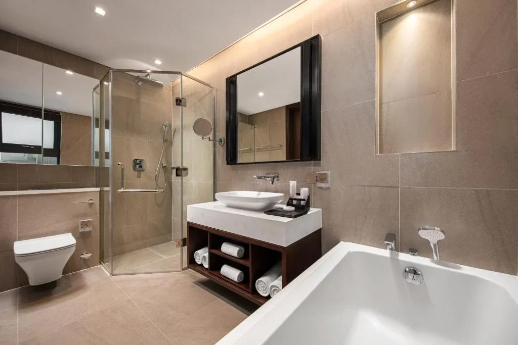 Khách sạn The Five Residences Hà Nội Hotel