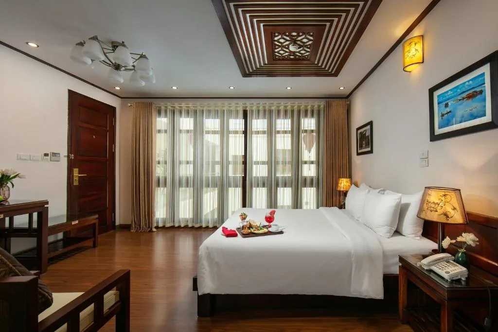 Khách sạn Hà Nội Nostalgia Hotel & Spa