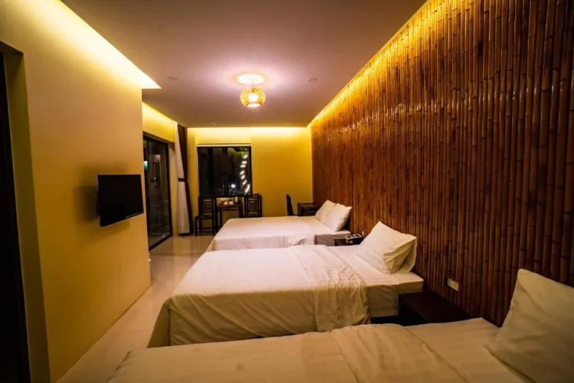 Khách sạn Tràng An Retreat Hotel Ninh Bình - Phòng Gia Đình Nhìn Ra Vườn