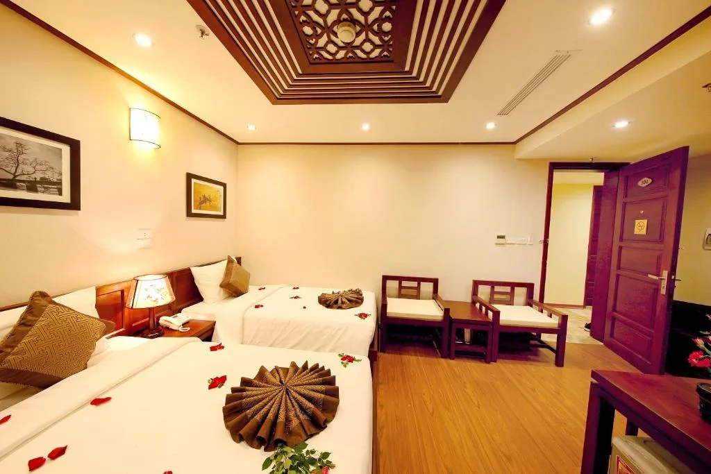 Khách sạn Hà Nội Nostalgia Hotel & Spa