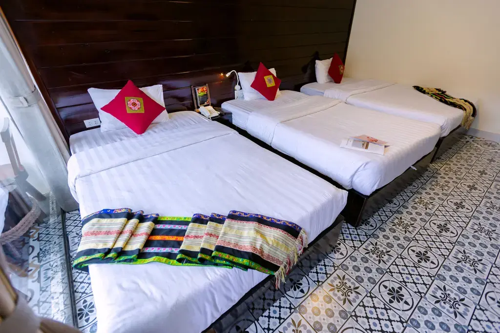 Khách sạn Village Sapa Hotel