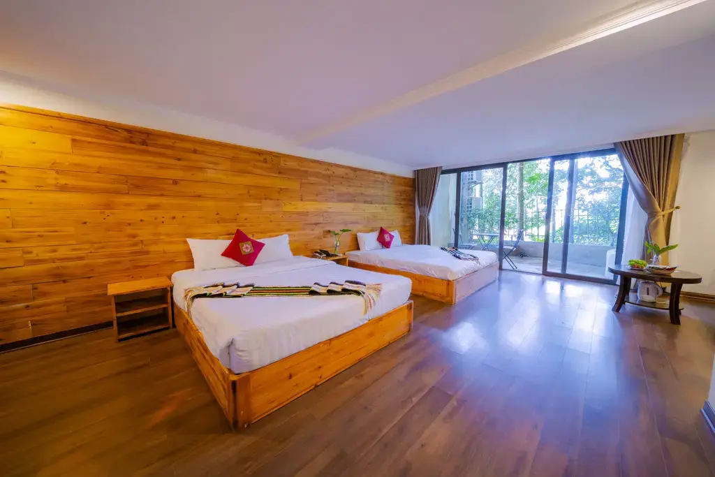 Khách sạn Village Sapa Hotel
