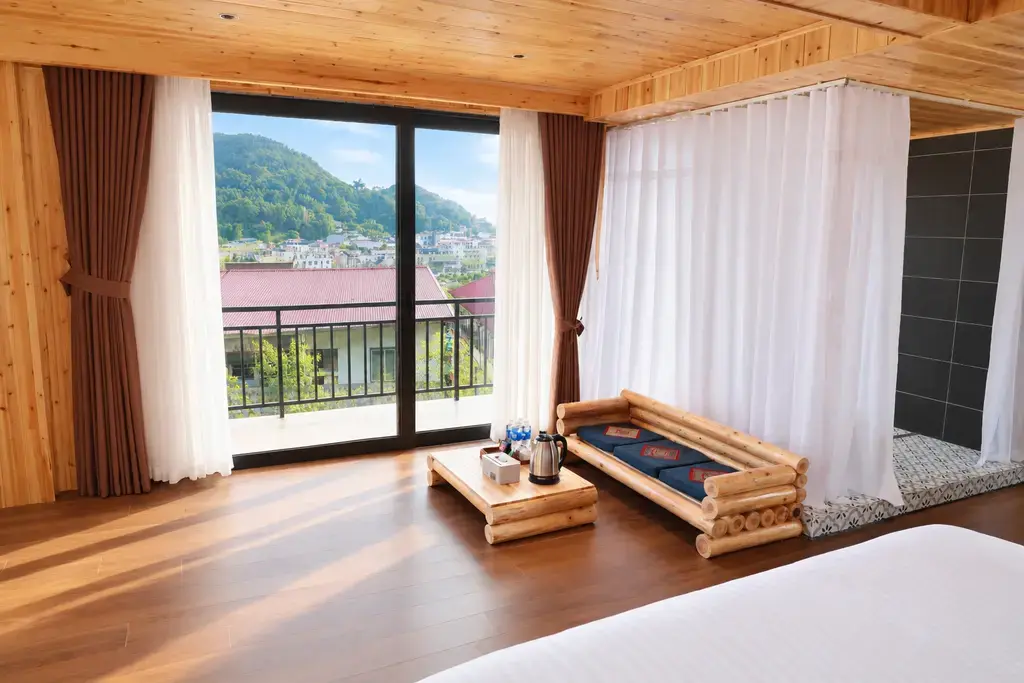 Khách sạn Village Sapa Hotel