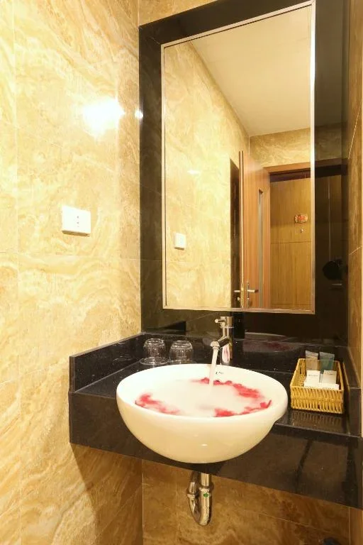 Khách sạn Âu Việt Hotel Hà Nội