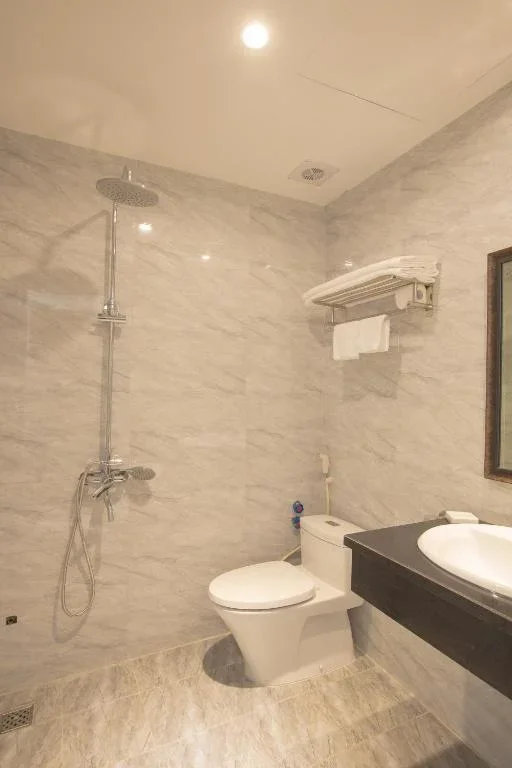 Khách sạn Vy House Hotel Hà Nội