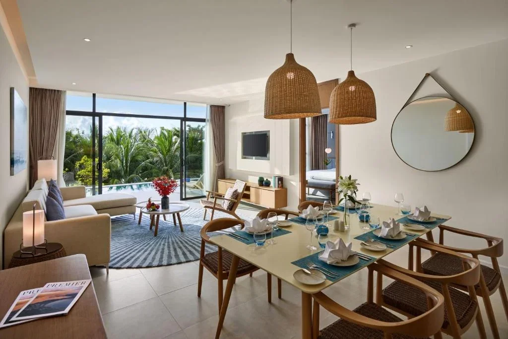 Khách sạn Premier Residences Phú Quốc Emerald Bay Managed by Accor Hotel