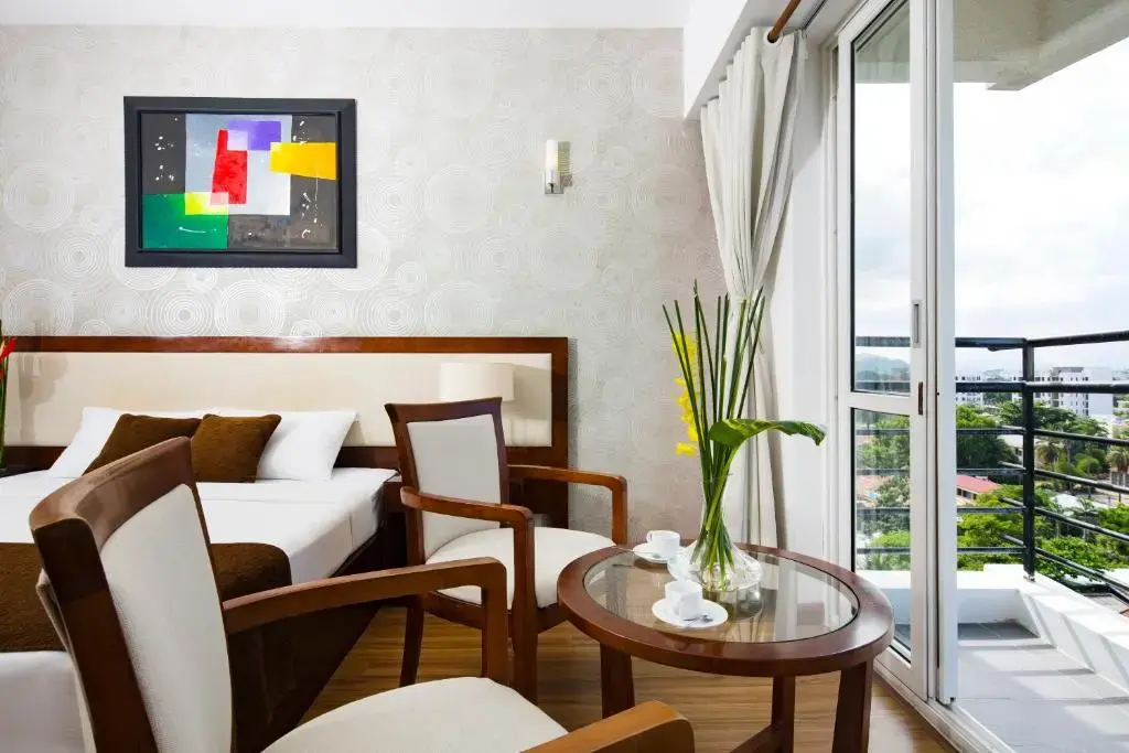 Khách sạn Starlet Hotel Nha Trang