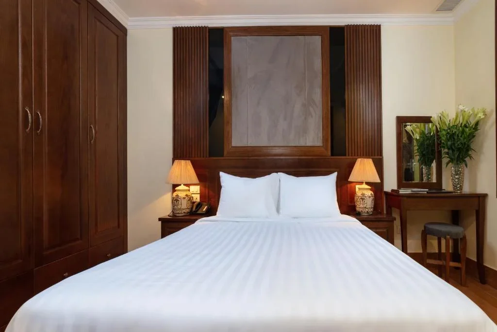 Khách sạn The West Hotel & Spa Hà Nội