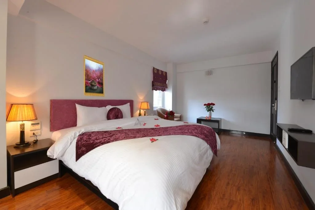 Khách sạn Golden Sun Suite Hotel Hà Nội