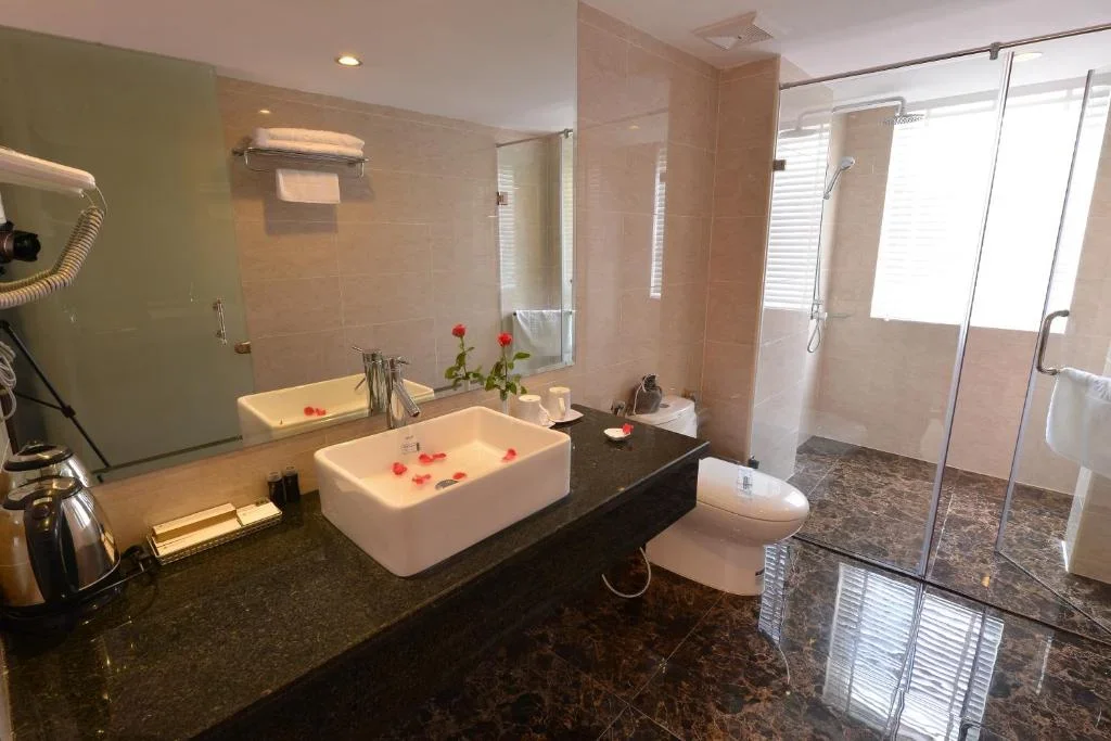 Khách sạn Golden Sun Suite Hotel Hà Nội