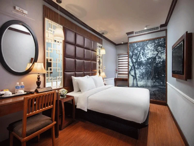 Khách sạn Classy Holiday Hotel & Spa Hà Nội