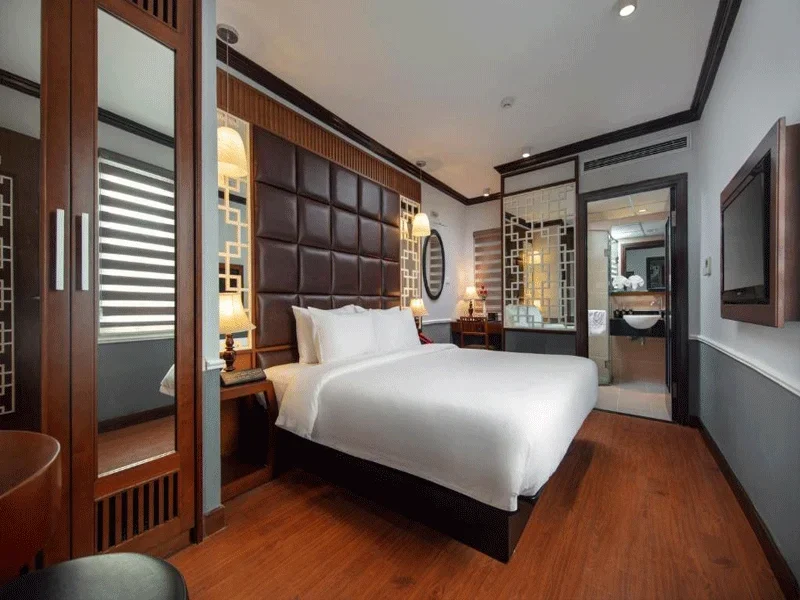 Khách sạn Classy Holiday Hotel & Spa Hà Nội