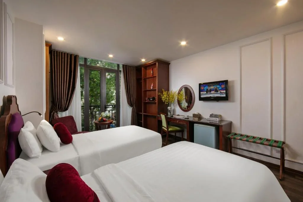 Khách sạn Vision Premier Hotel & Spa Hà Nội