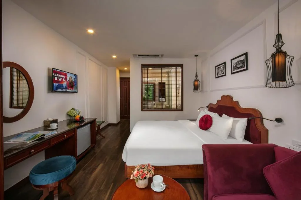 Khách sạn Vision Premier Hotel & Spa Hà Nội