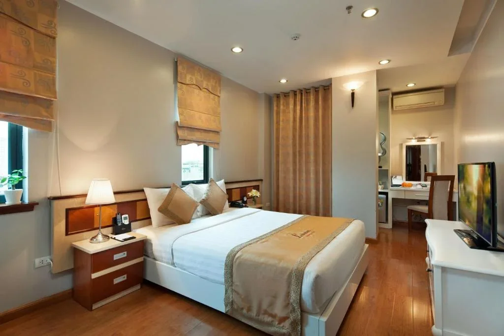 Khách sạn Luxeden Hotel Hà Nội