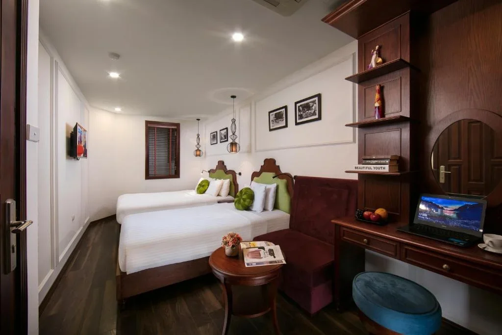 Khách sạn Vision Premier Hotel & Spa Hà Nội