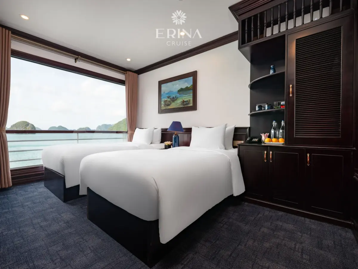 Du thuyền Erina Cruise Hạ Long