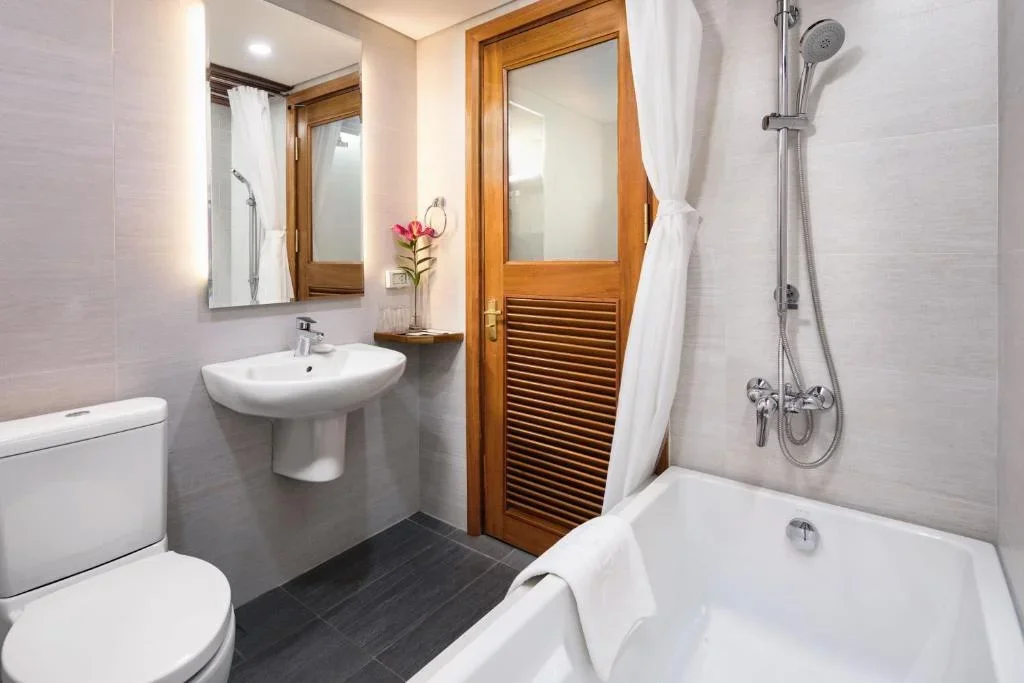 Khách sạn Hai Bay Hotel Hà Nội