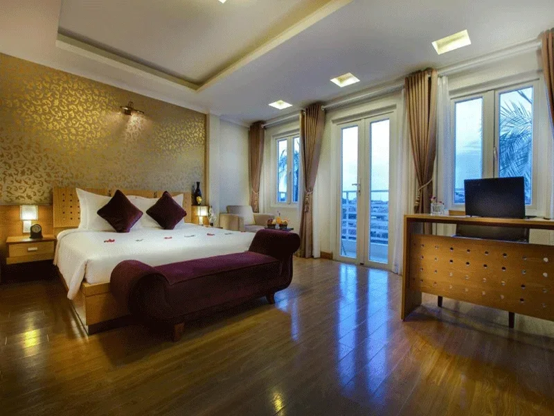 Khách sạn La Storia Ruby Hotel & Travel Hà Nội