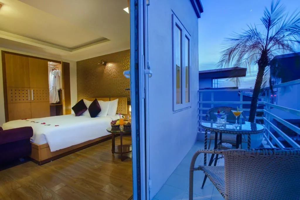Khách sạn La Storia Ruby Hotel & Travel Hà Nội