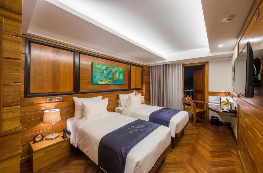Khách sạn Hai Bay Hotel Hà Nội