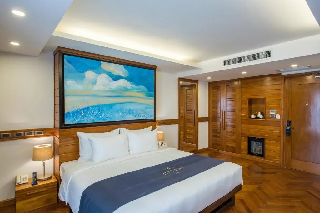 Khách sạn Hai Bay Hotel Hà Nội