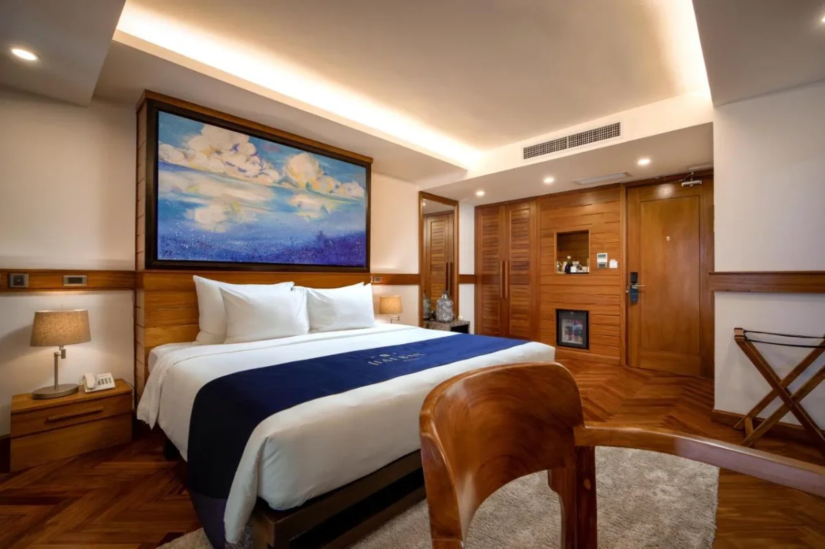 Khách sạn Hai Bay Hotel Hà Nội