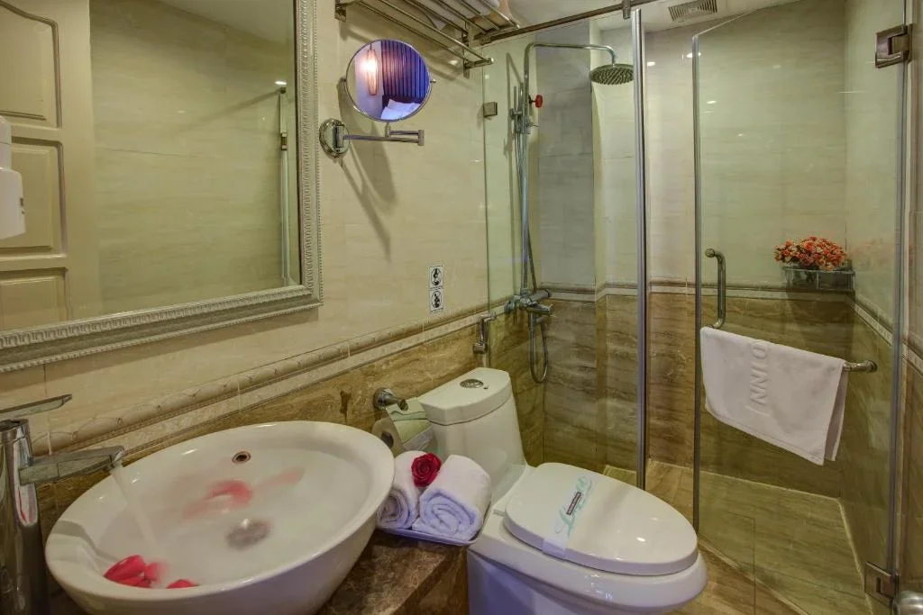 Khách sạn Golden Art Hotel Hà Nội