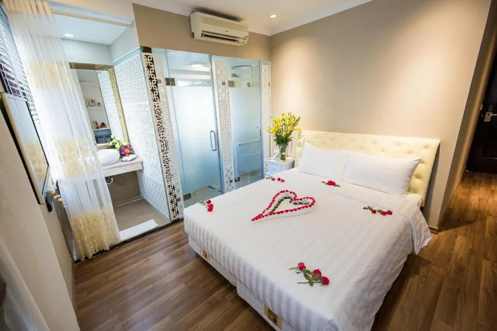 Khách sạn Little Hanoi Deluxe Hotel Hà Nội