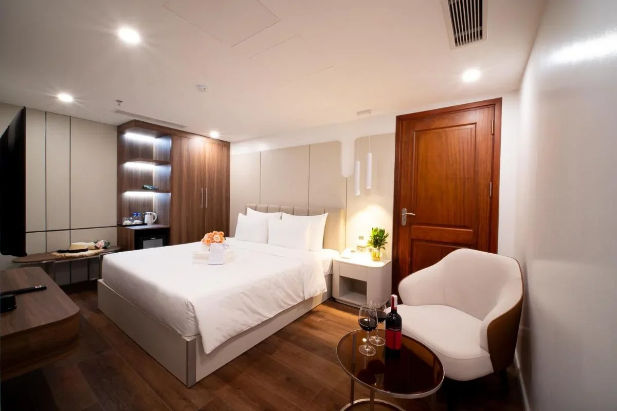 Khách sạn Danitel Hotel Hạ Long