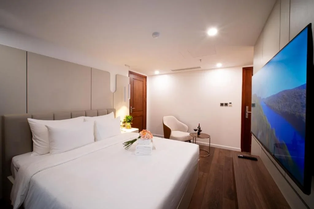Khách sạn Danitel Hotel Hạ Long