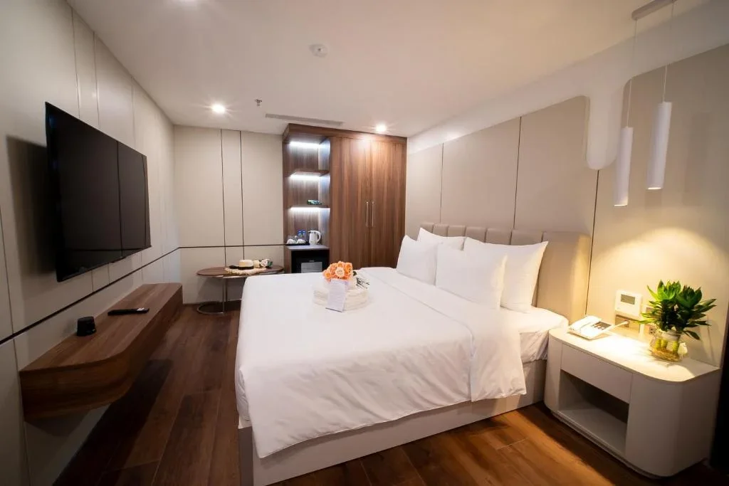 Khách sạn Danitel Hotel Hạ Long