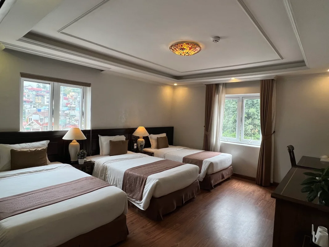 Khách sạn Adam Hotel Sapa