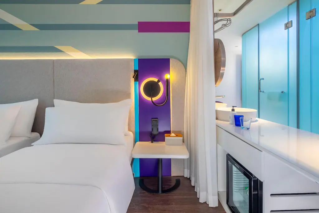 Khách sạn Tru By Hilton Lào Cai City Riverside Hotel