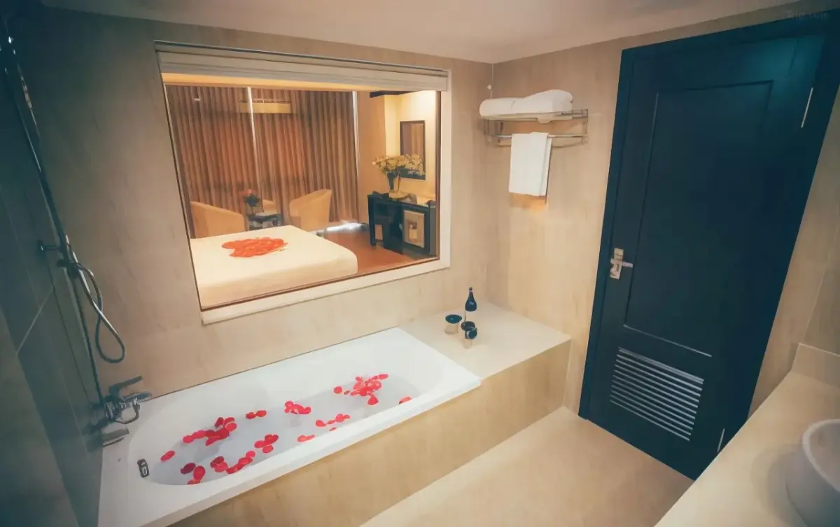 Khách sạn Top Hotel Hà Nội