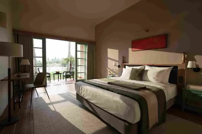 M Village Resort Riverbeach Hội An - Premier River View - double bed