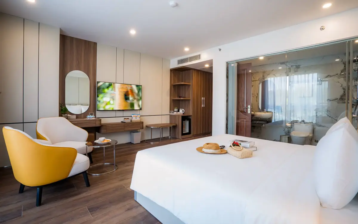 Khách sạn Danitel Hotel Hạ Long