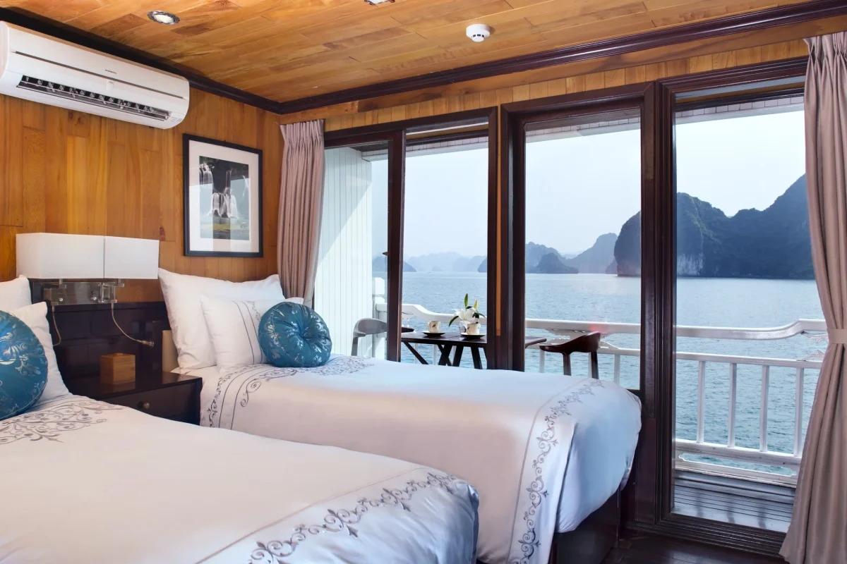 Du thuyền Hera Classic Boutique Cruise Halong Hạ Long
