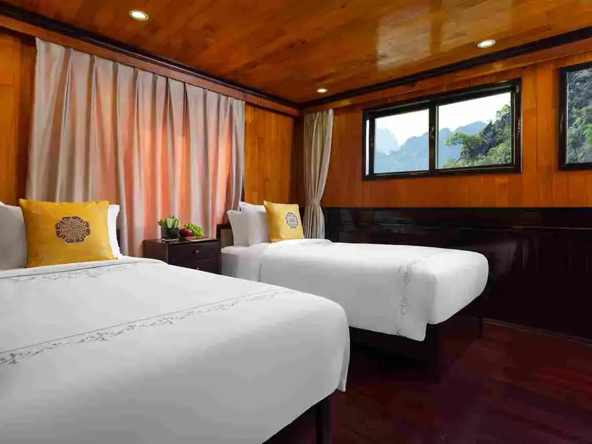 Du thuyền Hera Classic Boutique Cruise Halong Hạ Long
