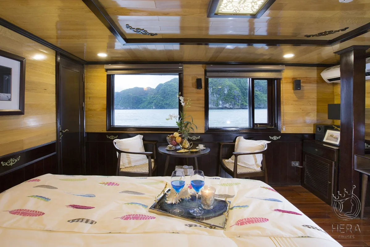Du thuyền Hera Grand Luxury Cruise Hạ Long