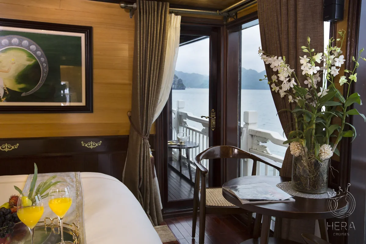 Du thuyền Hera Grand Luxury Cruise Hạ Long